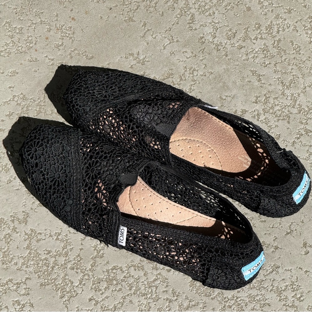 TOMS CLASSIC ALPARGATA SLIP-ON (WOMEN)